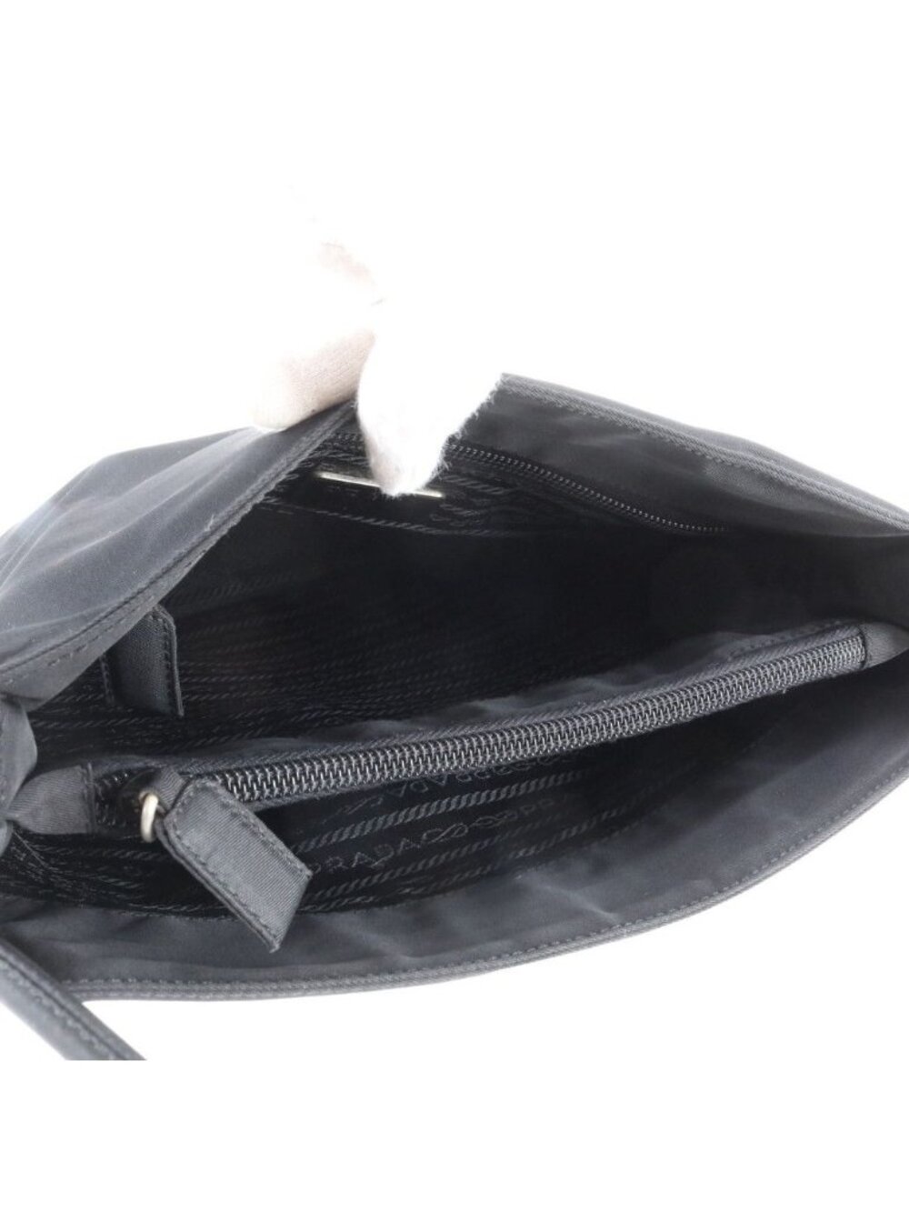 ★SOLD★ Prada Tessuto Nylon Triangle Logo Tote Shoulder Hand Black - Picture 8 of 9